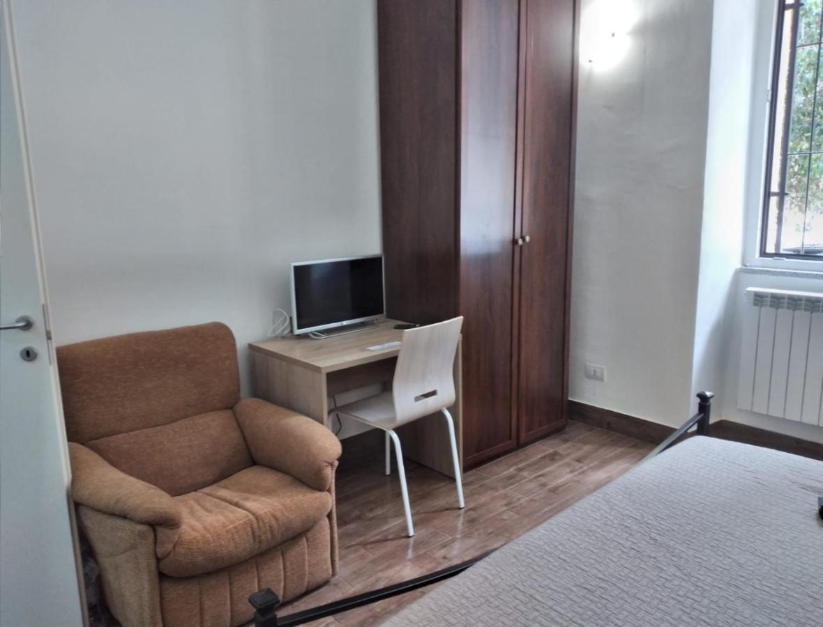 Curti Granda Hotel Rescaldina Buitenkant foto