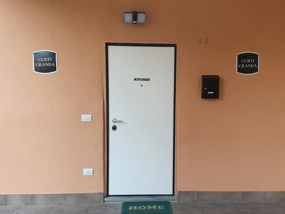 Curti Granda Hotel Rescaldina Buitenkant foto