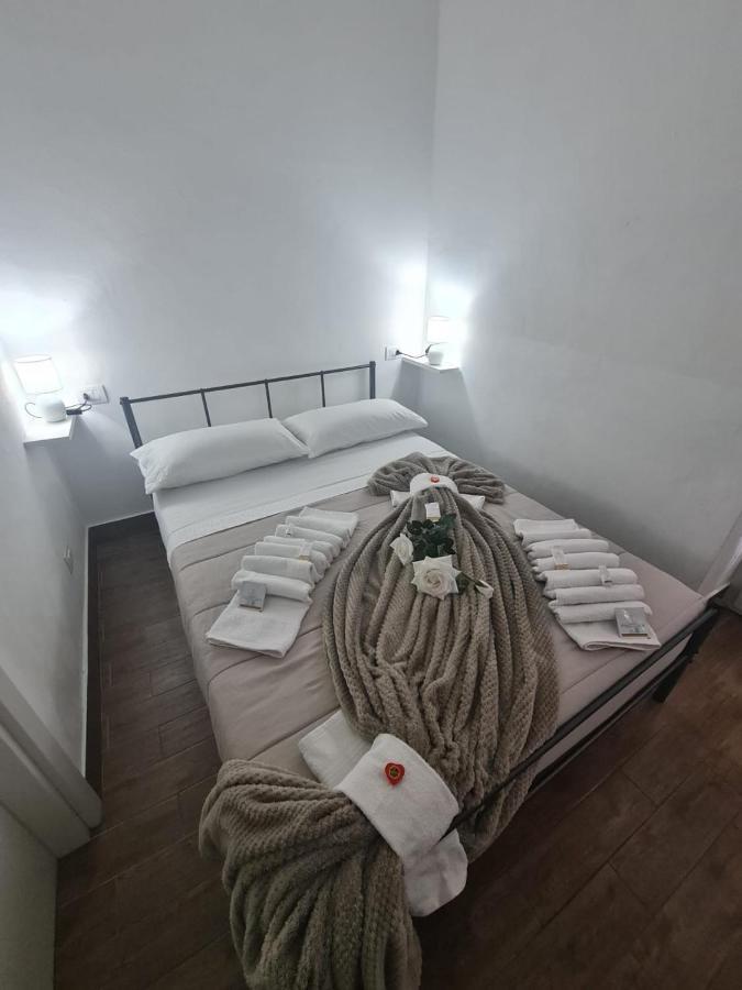 Curti Granda Hotel Rescaldina Buitenkant foto