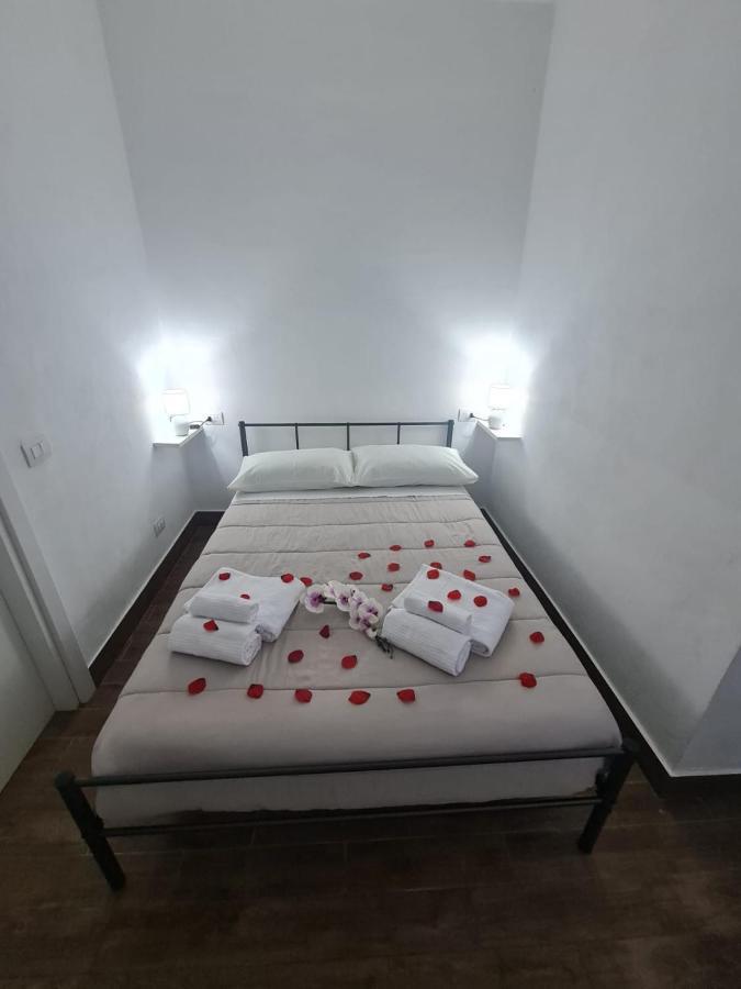 Curti Granda Hotel Rescaldina Buitenkant foto