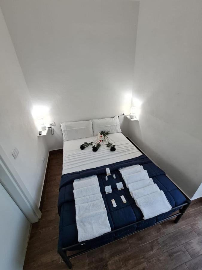 Curti Granda Hotel Rescaldina Buitenkant foto